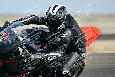 media/Feb-15-2025-TrackDaz (Sat) [[1e057f4b71]]/Group C/Session 4 - Turn 8/